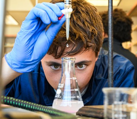 Academics Winner – Simon Vaang