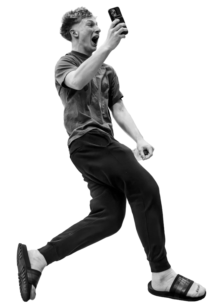 Finn-Bedell-2BW-scaled.webp